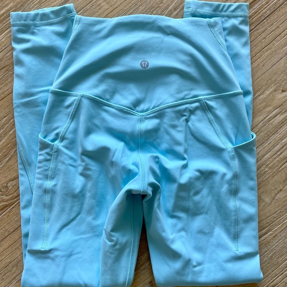 Lululemon light blue leggings - Picture 2 of 2